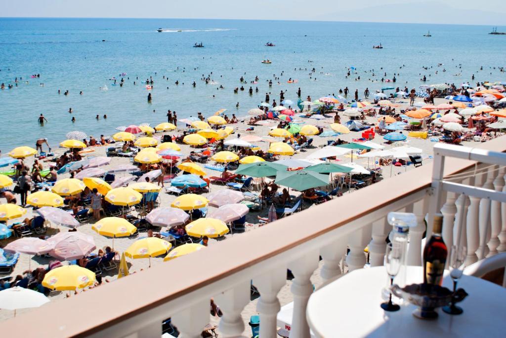 Oscar Hotel Paralia Katerinis Luaran gambar